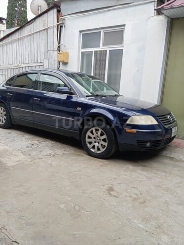 Volkswagen Passat 2002, 300,000 km - 1.8 l - Gəncə