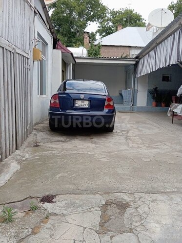 Volkswagen Passat 2002, 300,000 km - 1.8 l - Gəncə
