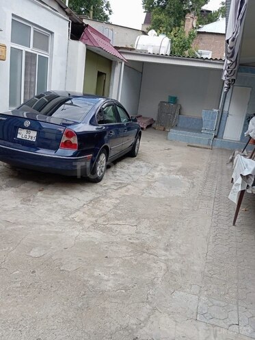 Volkswagen Passat 2002, 300,000 km - 1.8 l - Gəncə