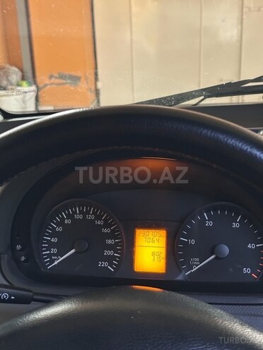 Mercedes Vito 111 2010, 230,000 km - 2.2 l - İmişli