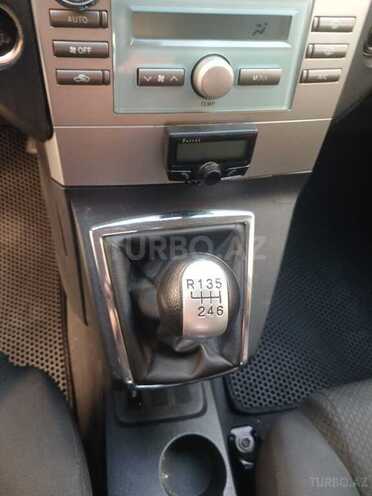 Toyota Corolla Verso 2006, 227,000 km - 2.2 л - Bakı