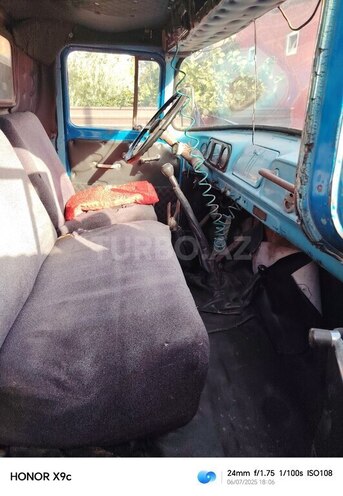 ZIL 130 1987, 200,000 km - 2.5 l - Masallı
