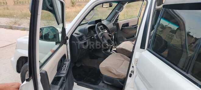 Mitsubishi Pajero io 2001, 234,123 km - 2.0 l - Bakı