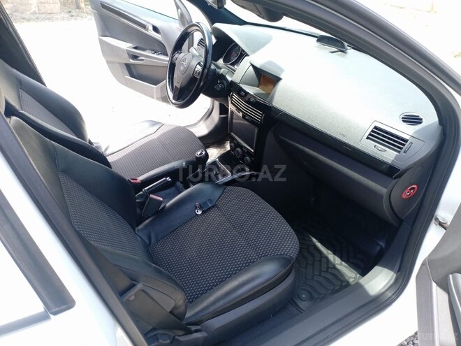 Opel Astra 2008, 274,000 km - 1.3 л - Bakı