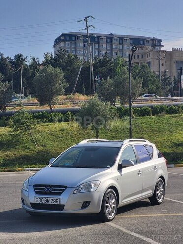 Kia  2008, 330,000 km - 1.6 l - Bakı
