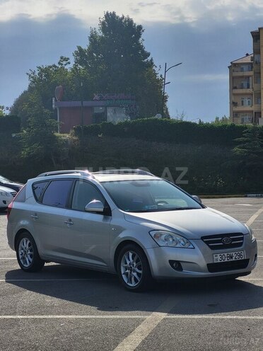 Kia  2008, 330,000 km - 1.6 l - Bakı