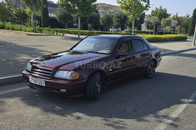 Mercedes C 240 1997, 435,000 km - 2.4 l - Bakı
