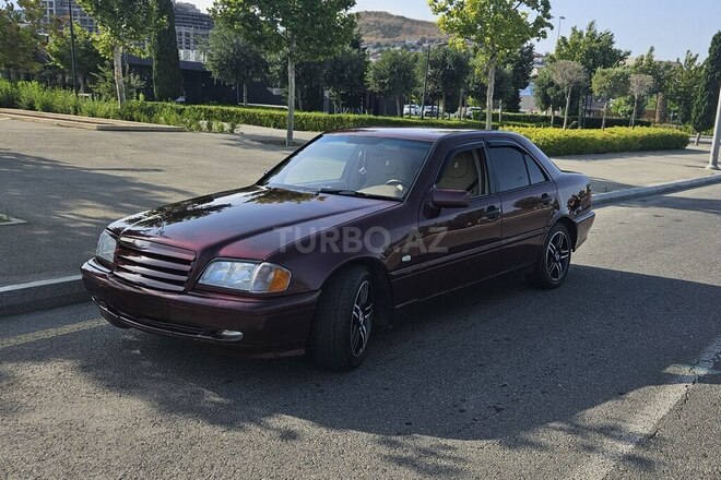 Mercedes C 240 1997, 435,000 km - 2.4 l - Bakı