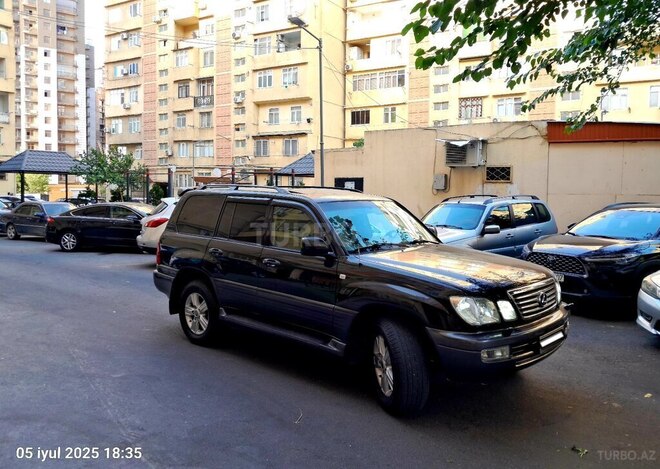 Lexus LX 470 2003, 194,000 km - 4.7 l - Bakı