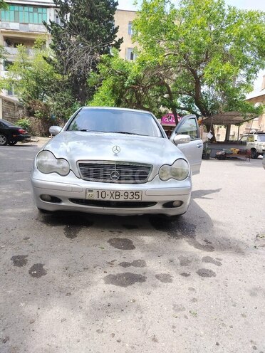 Mercedes C 220 d 2000, 356,000 km - 2.2 л - Bakı