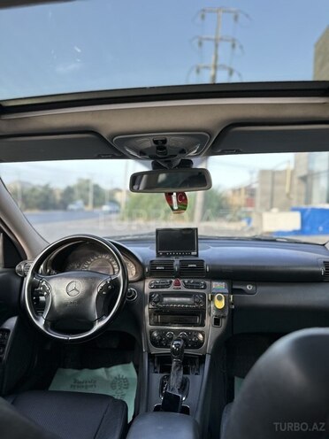 Mercedes C 200 2000, 352,000 km - 2.0 l - Bakı