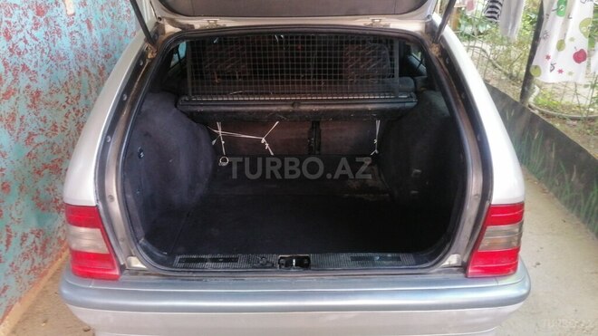 Mercedes C 200 2000, 533,997 km - 2.0 l - Bakı