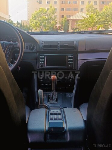 BMW 528 2000, 330,000 km - 2.8 л - Bakı