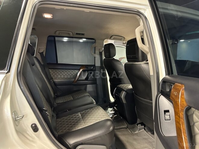 Toyota Land Cruiser Prado 2011, 179,000 km - 2.7 l - Bakı
