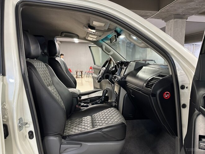 Toyota Land Cruiser Prado 2011, 179,000 km - 2.7 l - Bakı