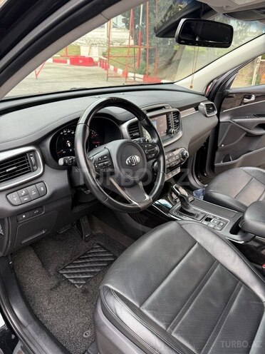 Kia Sorento-7