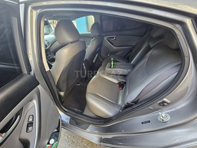 Hyundai Elantra 2014, 212,433 km - 1.8 l - Bakı