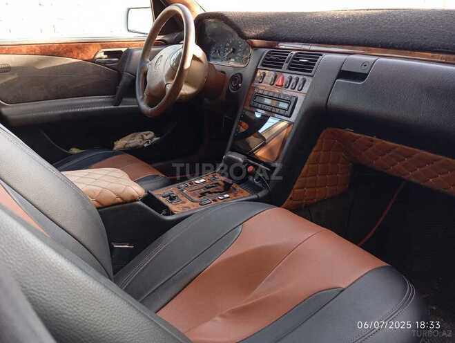 Mercedes E 220 d 1998, 252,365 km - 2.2 l - Bakı