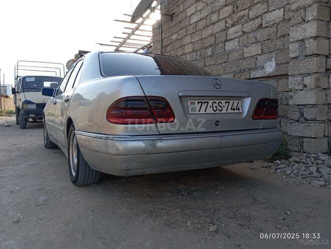 Mercedes E 220 d 1998, 252,365 km - 2.2 l - Bakı