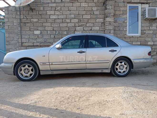 Mercedes E 220 d 1998, 252,365 km - 2.2 l - Bakı