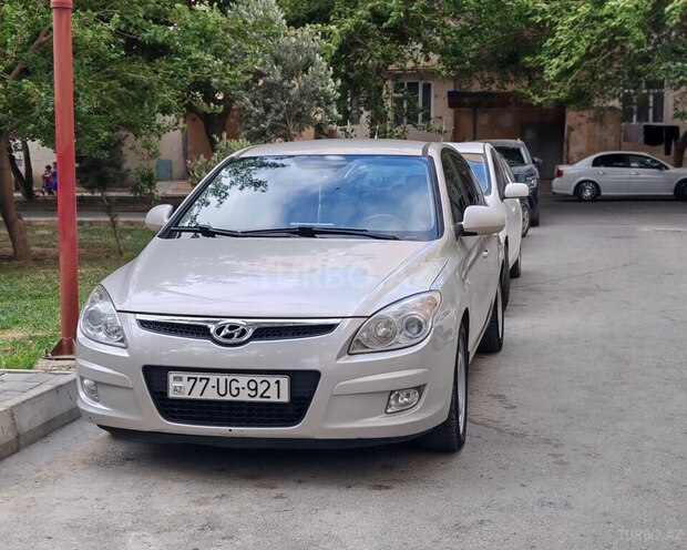 Hyundai i30-8