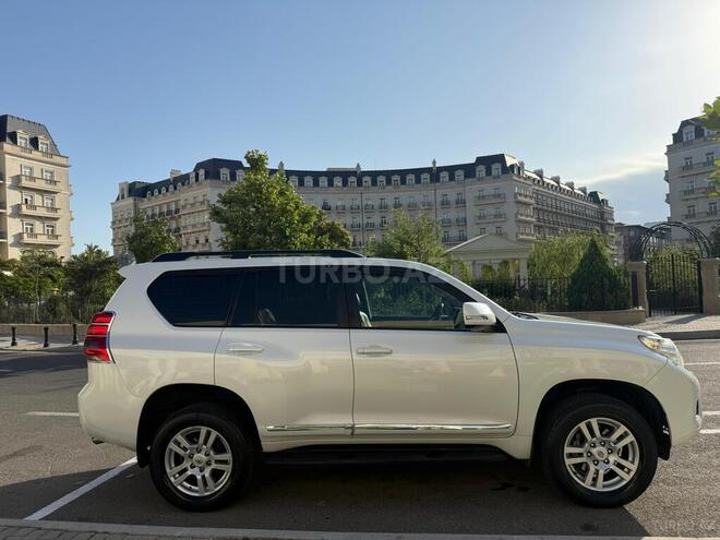 Toyota Land Cruiser Prado 2010, 198,000 km - 2.7 l - Bakı