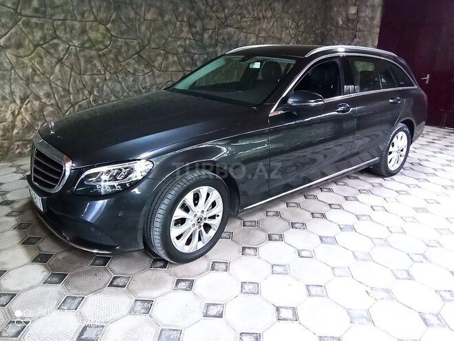 Mercedes C 220 d 2019, 238,000 km - 2.2 l - Bakı