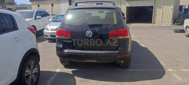 Volkswagen Touareg-3