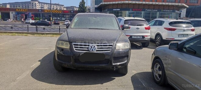 Volkswagen Touareg-1