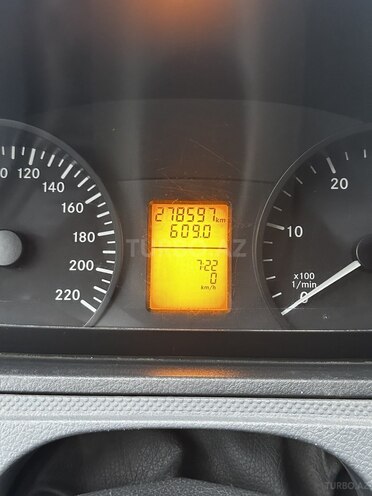 Mercedes Vito 111 2010, 278,000 km - 2.2 л - Bakı