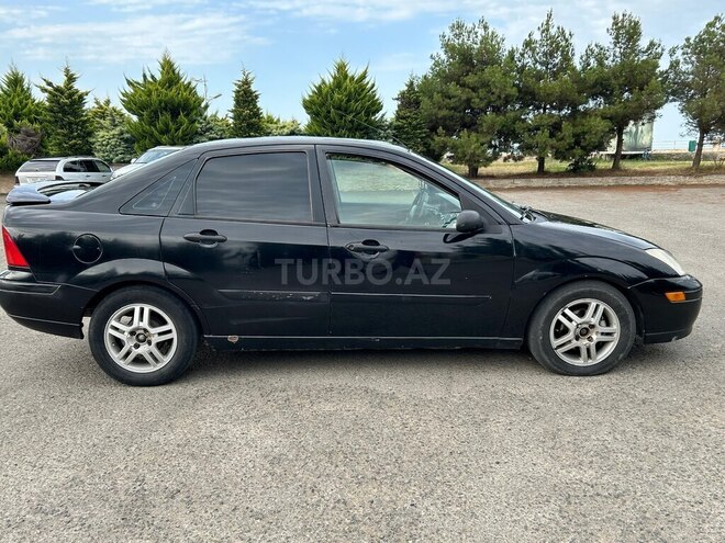 Ford Focus 2001, 297,774 km - 1.6 l - Astara