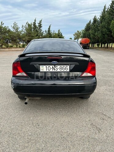 Ford Focus 2001, 297,774 km - 1.6 l - Astara