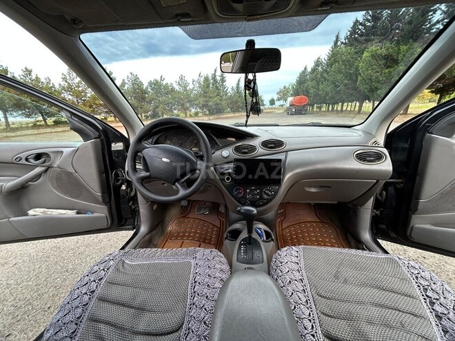 Ford Focus 2001, 297,774 km - 1.6 l - Astara