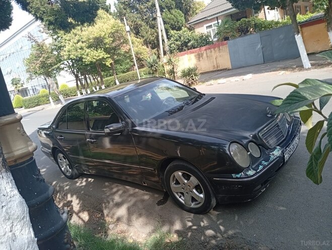 Mercedes E 220 d 2000, 600,000 km - 2.2 l - Yardımlı