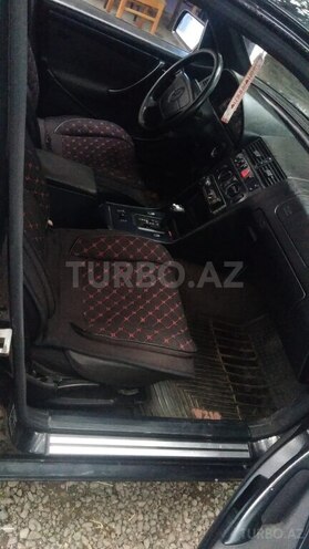 Mercedes C 200 1998, 273,000 km - 2.0 l - Qazax
