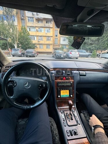 Mercedes E 220 d 2001, 700,000 km - 2.2 l - Bakı