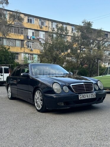 Mercedes E 220 d 2001, 700,000 km - 2.2 l - Bakı