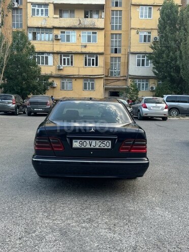 Mercedes E 220 d 2001, 700,000 km - 2.2 l - Bakı
