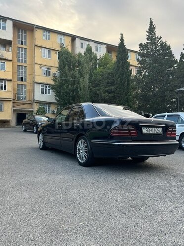 Mercedes E 220 d 2001, 700,000 km - 2.2 l - Bakı