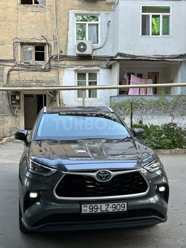 Toyota Highlander 2022, 76,000 km - 2.5 l - Bakı