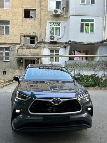 Toyota Highlander 2022, 76,000 km - 2.5 l - Bakı