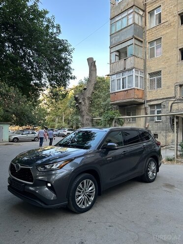 Toyota Highlander 2022, 76,000 km - 2.5 l - Bakı