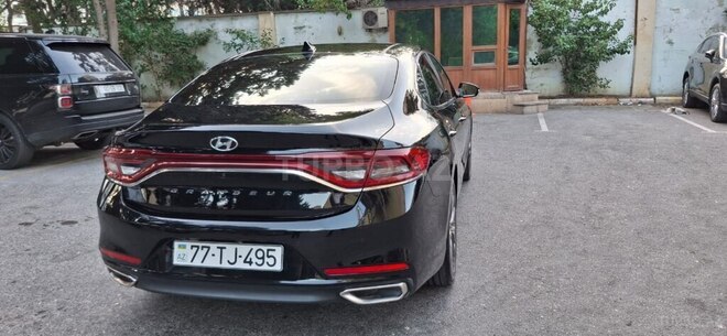 Hyundai Grandeur 2017, 203,000 km - 2.2 l - Bakı
