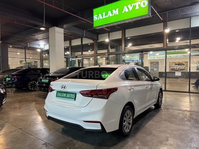 Hyundai Accent 2019, 81,000 km - 1.6 л - Bakı