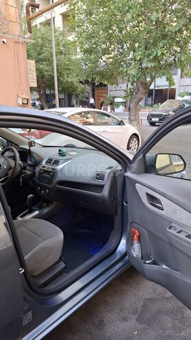 Chevrolet Cobalt-6