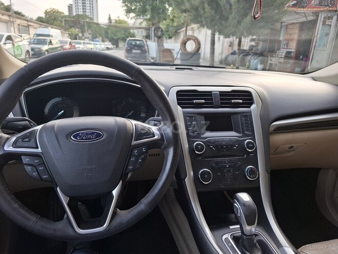 Ford Fusion (North America) 2015, 200,103 km - 1.5 л - Bakı