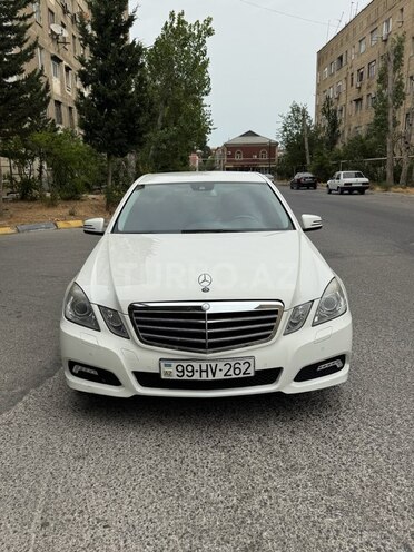 Mercedes E 200 2009, 268,000 km - 1.8 л - Bakı