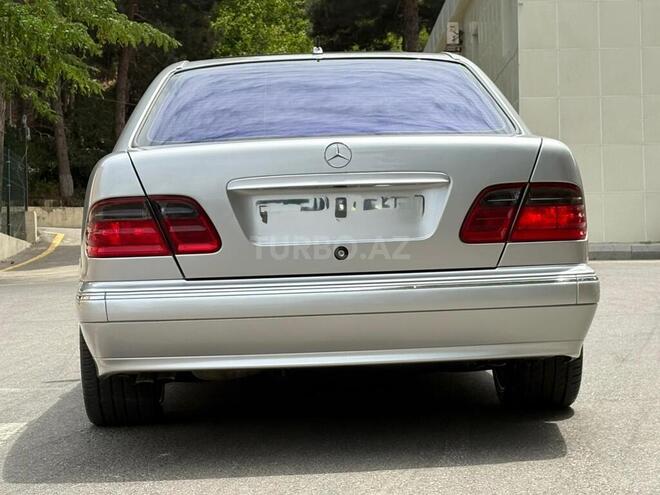 Mercedes E 320 2000, 368,000 km - 3.2 l - Bakı