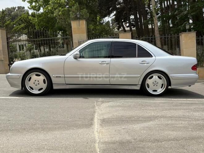 Mercedes E 320 2000, 368,000 km - 3.2 l - Bakı