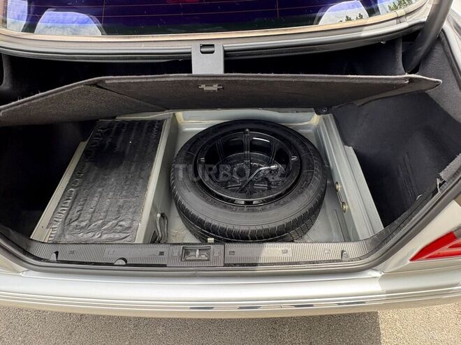 Mercedes E 320 2000, 368,000 km - 3.2 l - Bakı